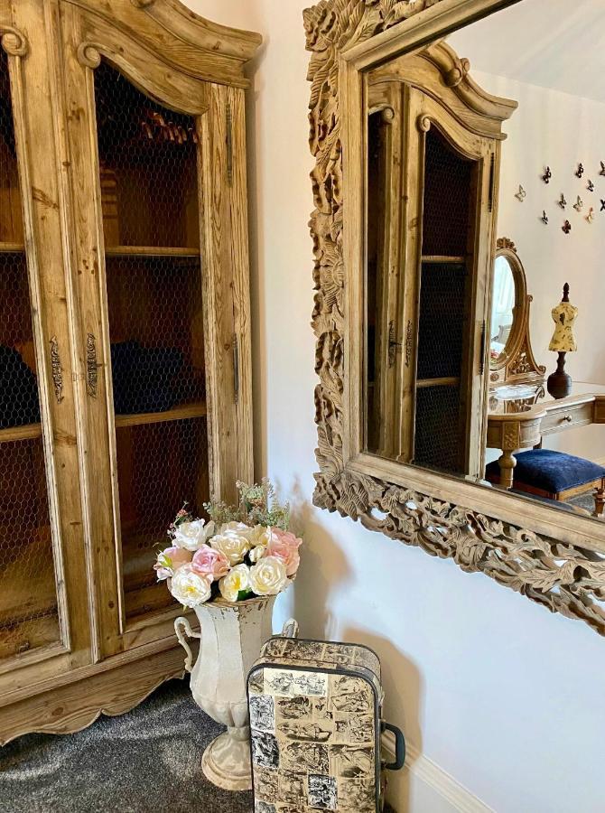 Private Room & Bathroom In Manor House Maybole المظهر الخارجي الصورة